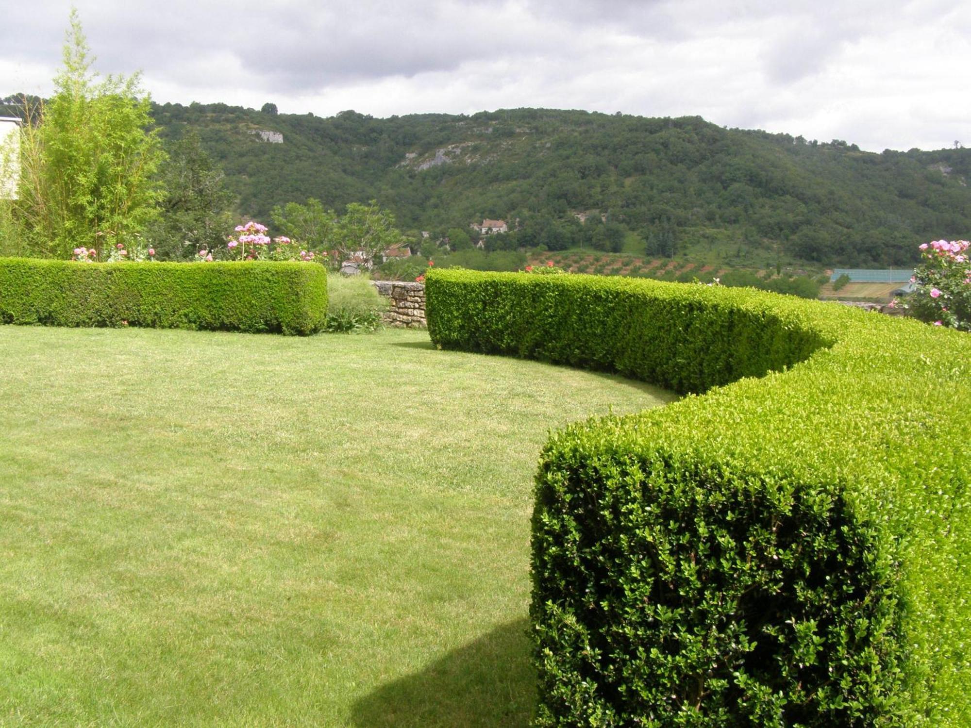 Chateau De Camboulan Ambeyrac Exterior photo